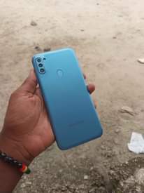 A picture of SAMSUNG A11