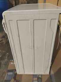 A picture of Indesit washing machine