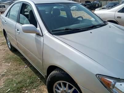 A picture of Toyota Camry 05 model Everything perfect 08063558269