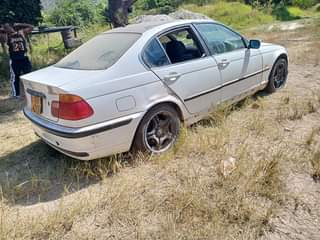 classifieds/cars bmw
