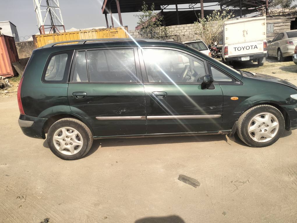 A picture of Neatly used Mazda premacy