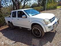 classifieds/cars isuzu