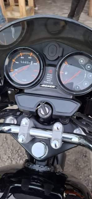 A picture of 2024 Boxer 125X