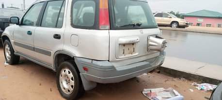 A picture of Honda CR V 2002 model