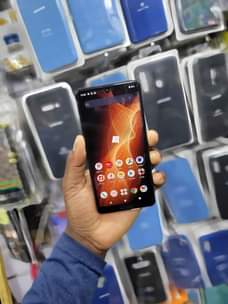 A picture of Aquos sense 5g
