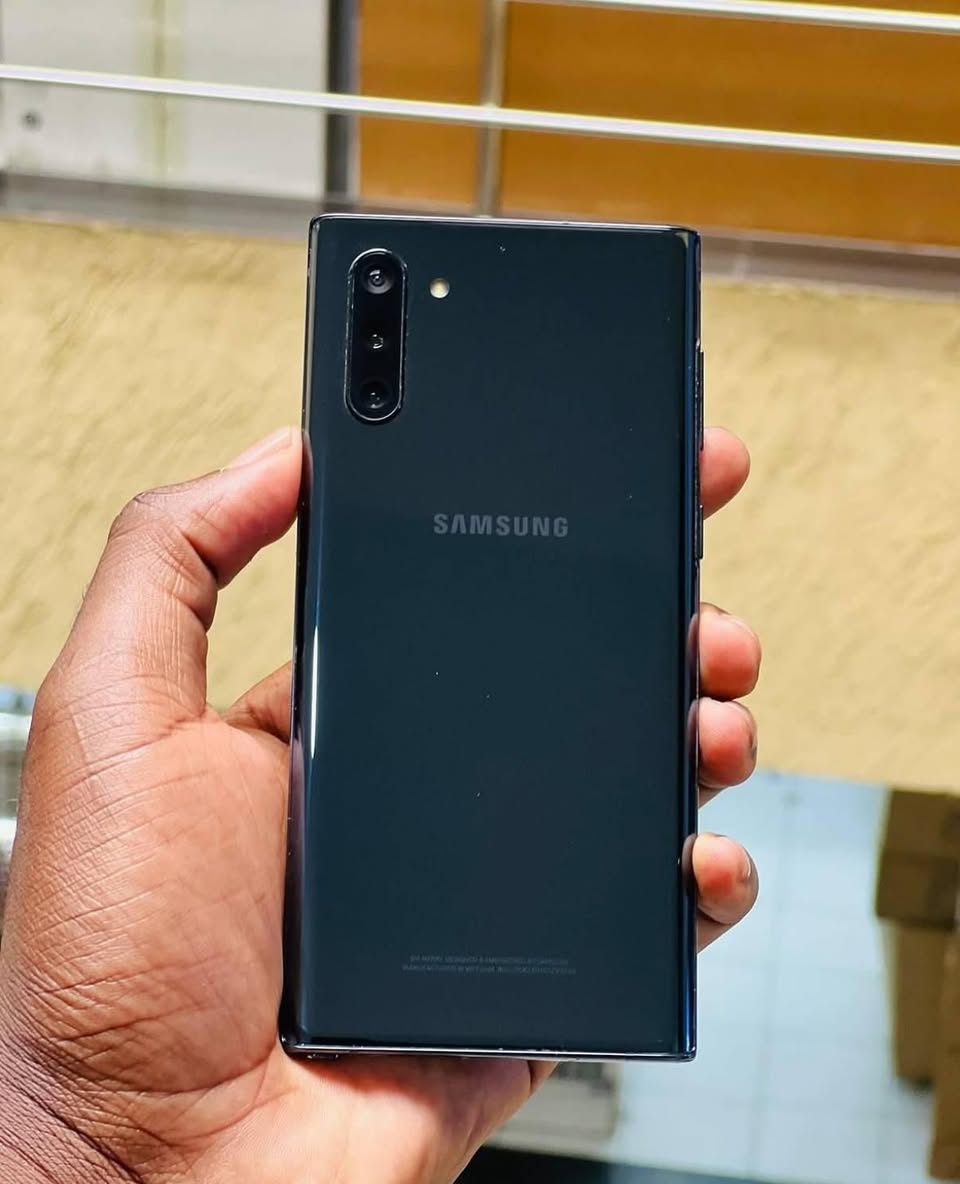 A picture of SAMSUNG GALAXY NOTE 10 5G