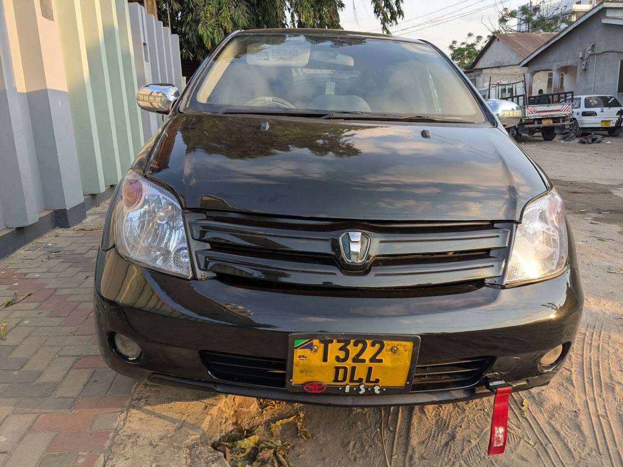 A picture of Toyota IST KALI SANA Call 0747500990