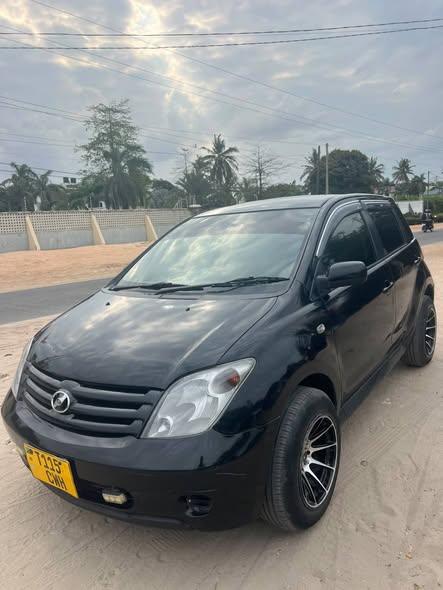 A picture of Toyota ist