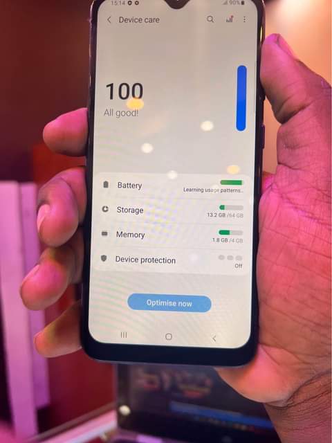 A picture of Samsung a30s