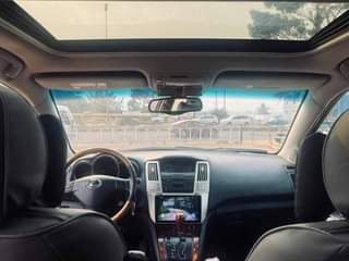 A picture of Lexus RX350