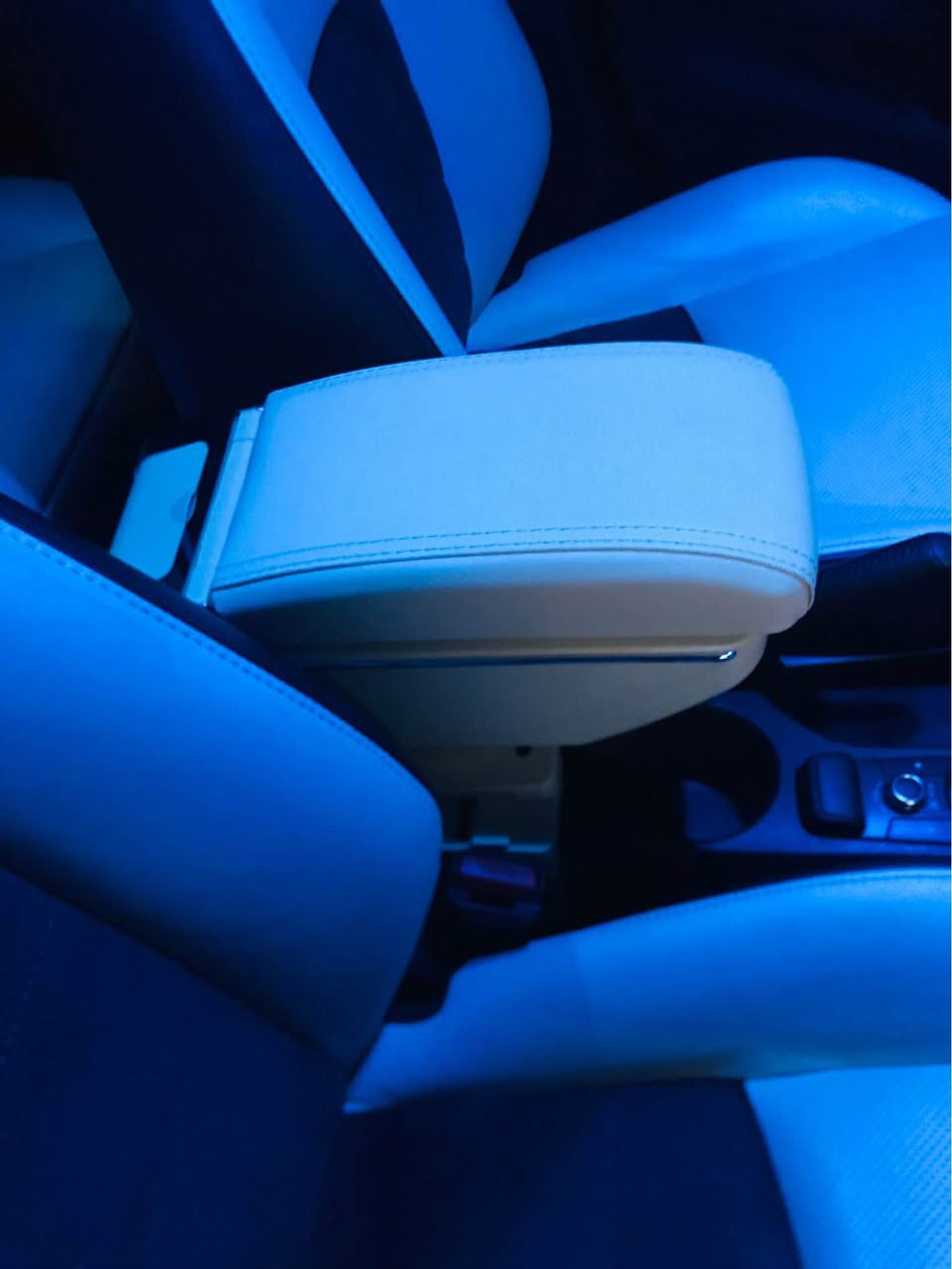 A picture of Car Armrest