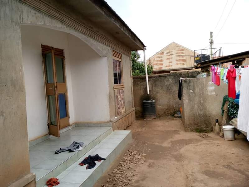 A picture of House for sale at nansana bujuuko town Wa.me 256756009912 it