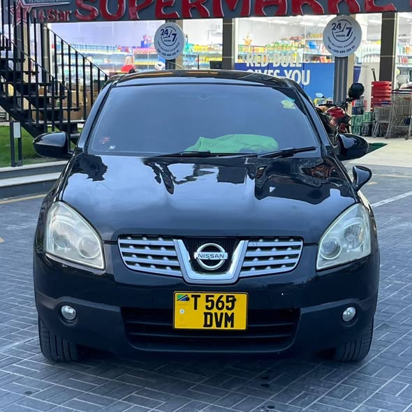 A picture of Nissan Dualis DUM Model 2007 KM 87620 Capacity 1990cc Goo