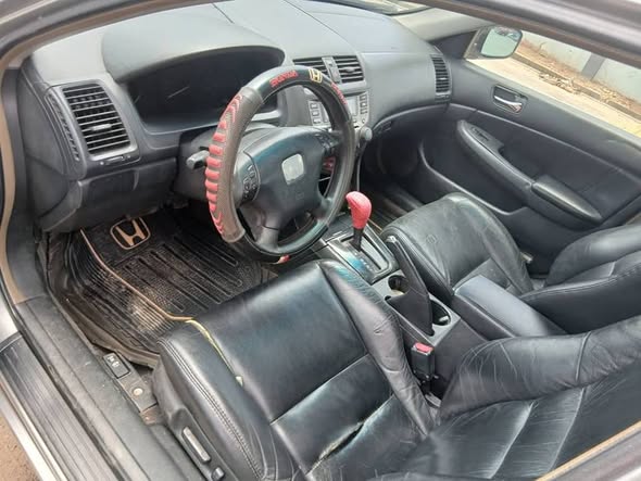 A picture of Awoof Honda DC 2007 model Ogba Lagos