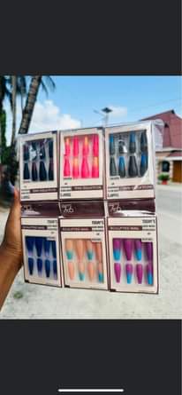 A picture of Press on nails