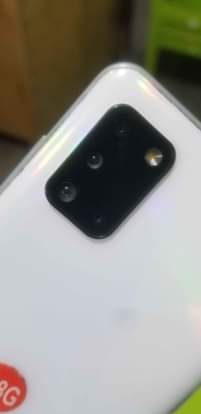 A picture of Samsung a31