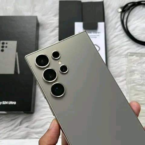 A picture of SAMSUNG S24 ULTRA