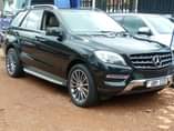 A picture of MERCEDES BENZ ML 350 BLUETECH
