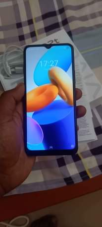 A picture of Vivo phone