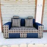A picture of Ofa ofa ofa sofa kalii mpyaaa usafiri bure mpaka kwako