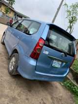 A picture of Toyota Avanze