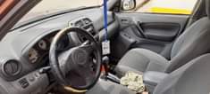A picture of Direct first body 2004 Toyota RAV4 ac need attention going