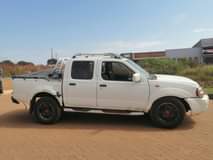 used nissan hardbody