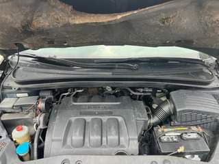 A picture of Honda odyssey 2005 blue