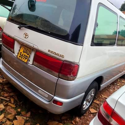 A picture of Toyota regius 9.8m
