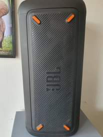 A picture of Jbl Speaker