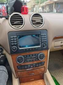A picture of Mercedes Benz GL450