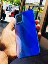 A picture of Vivo Y21