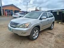 A picture of Rx 330 1year used Toks standard 07018875575 Go for this