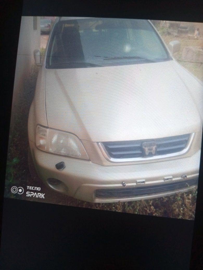 A picture of CRV jeep