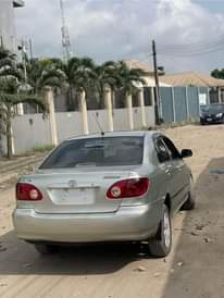A picture of Fairly used 04 Corolla GOLD 3 120M