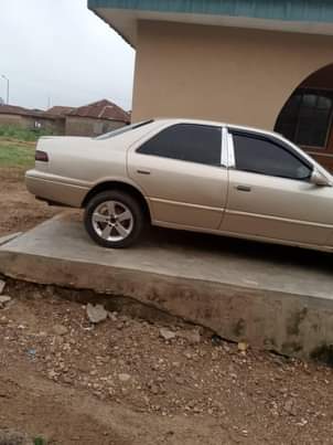 A picture of Toyota Camry tiny light