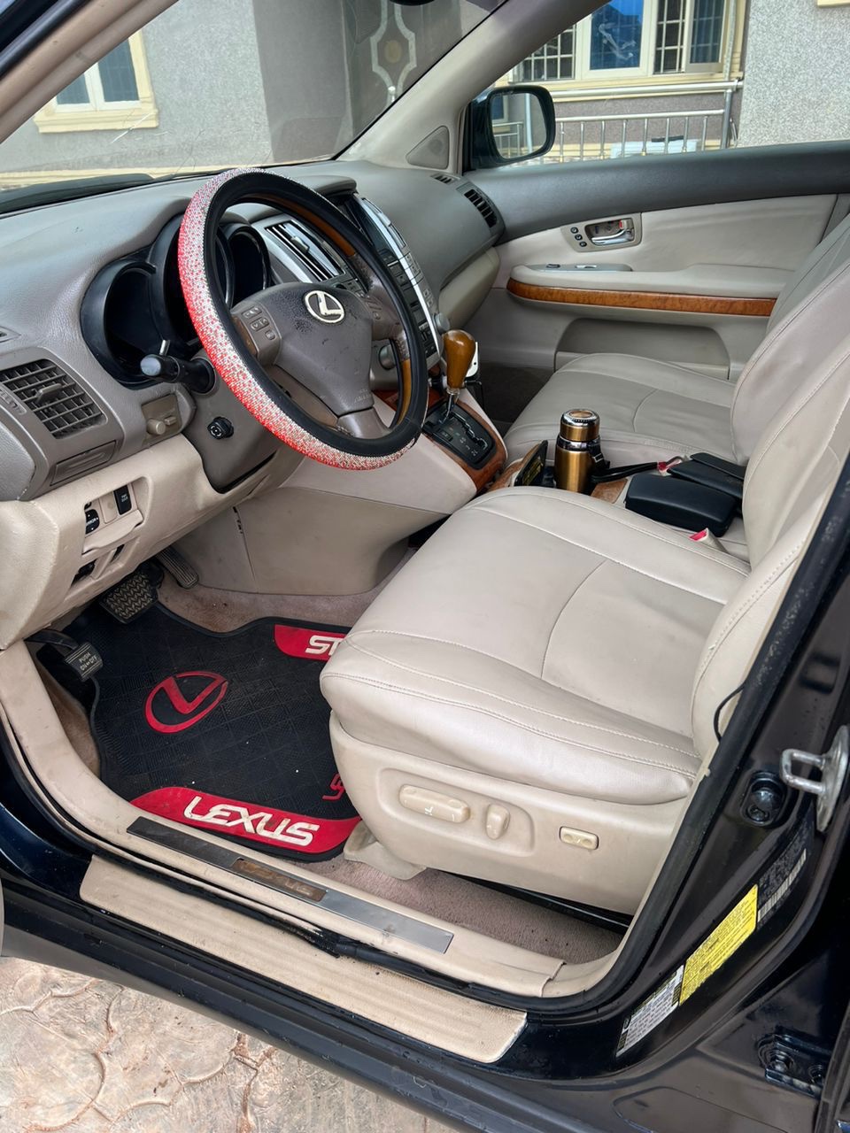 A picture of 2009 Lexus rx 350
