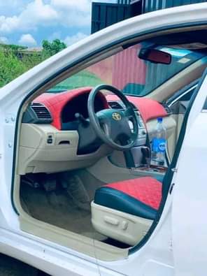 A picture of Lucky Dealer Needed Asap Toyota Camry Spider XLE V6 Thumb