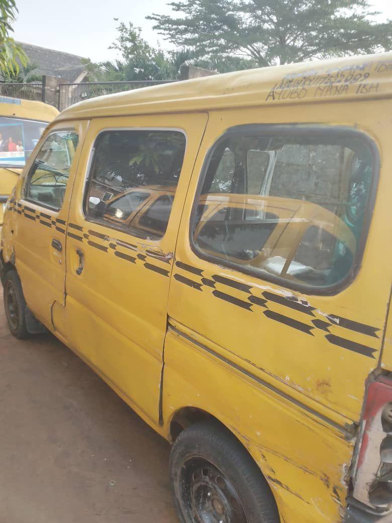 A picture of 2015 Suzuki Every wagon