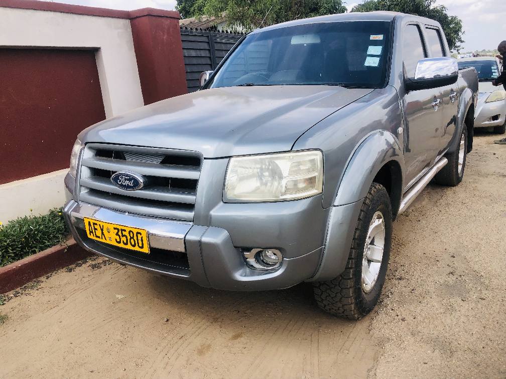 classifieds/cars ford