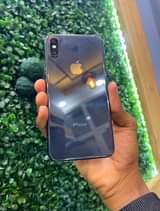 A picture of iPhone X