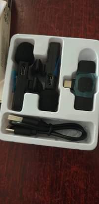 A picture of Wireless Lavalier Microphone