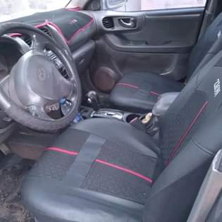 A picture of 2005 Hyundai sonata 04 05