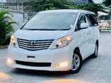 A picture of Alphard new model