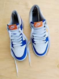 A picture of Available Nikesb
