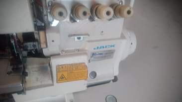 A picture of JACK OVERLOCK 5 THREADS