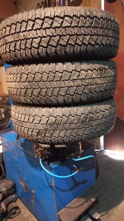 Car F.