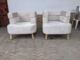 A picture of ITALIAN ARM CHAIR ZINAPATIKANA TUPO UBUNGO KILA KIMOJA 115 000