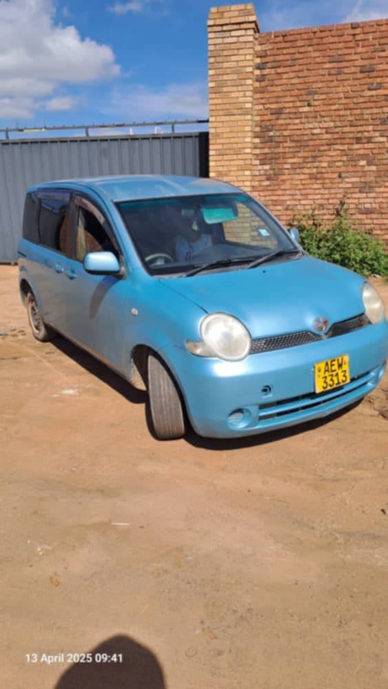used toyota sienta