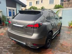 A picture of Registered Lexus rx350 2010 upgraded to 2018 full option mouse